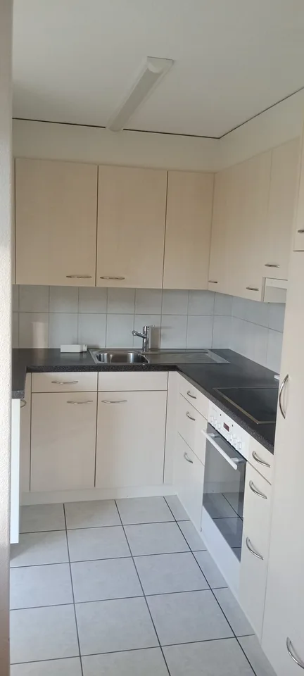 Zimmer in 3er WG, befristet