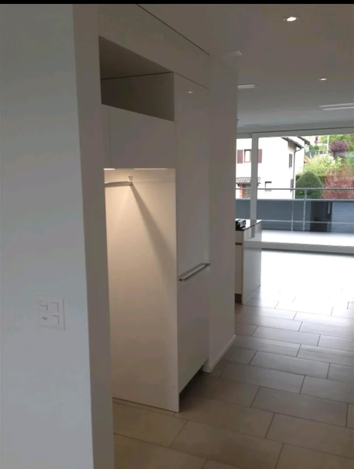 Helle 4.5-Zimmer-Wohnung mit Balkon und schöner Aussicht in Oberglatt ZH