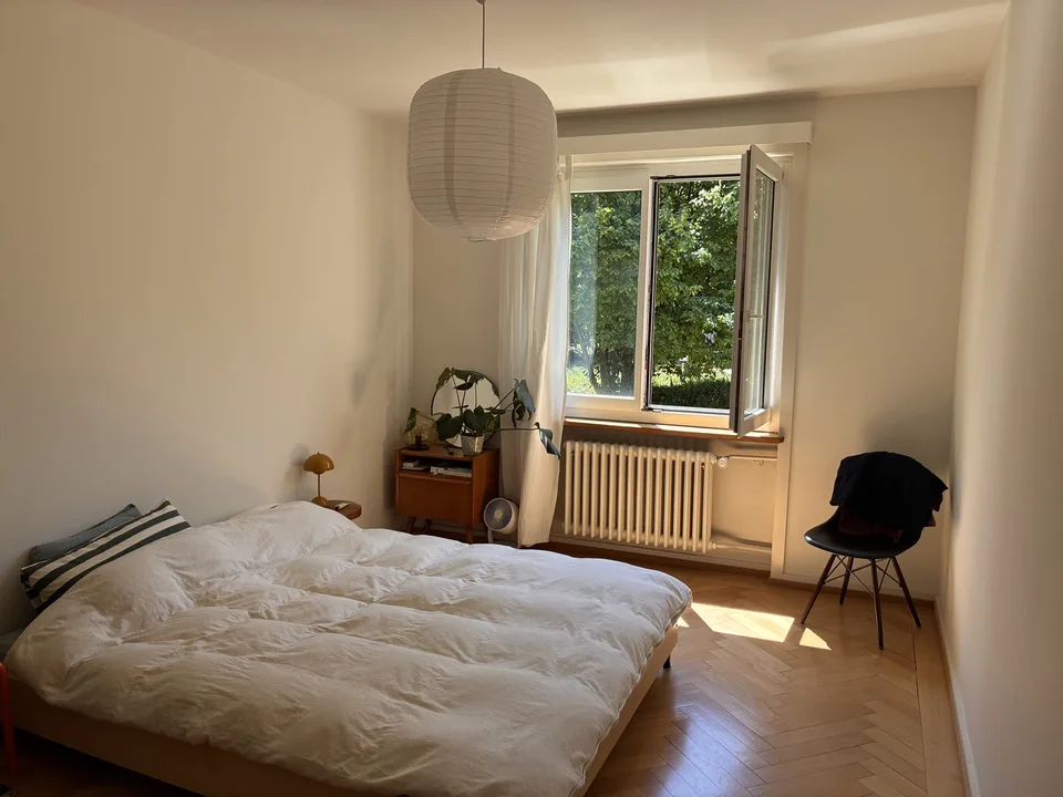 Schöne möblierte 2-Zimmer-Wohnung im cozy Wollishofen