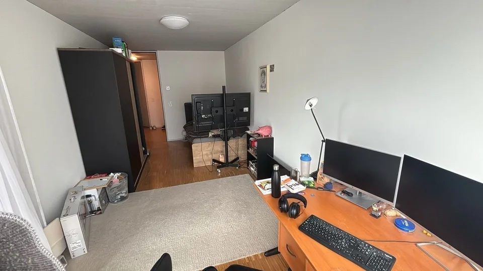 WG Zimmer (4-Zimmer Wohnung)