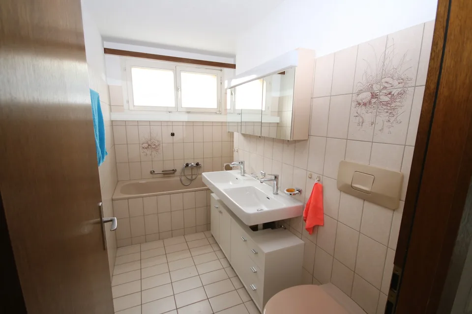 Attraktive 5.5-Zimmer-Eigentumswohnung mit 120 m² an begehrter Lage in Lachen SZ – photo 4 sur 20