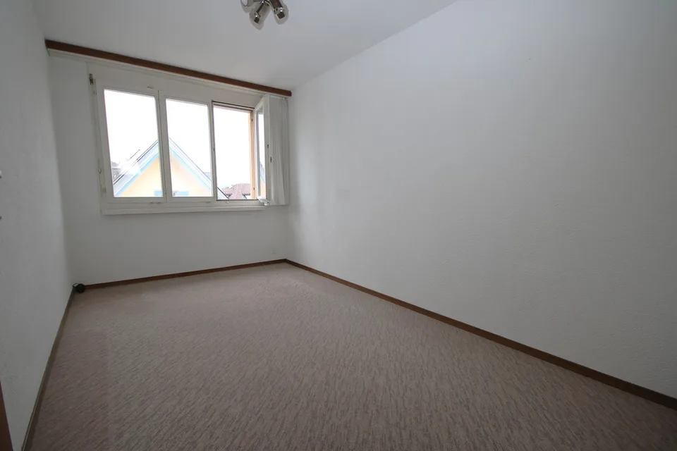 Attraktive 5.5-Zimmer-Eigentumswohnung mit 120 m² an begehrter Lage in Lachen SZ – photo 6 sur 20