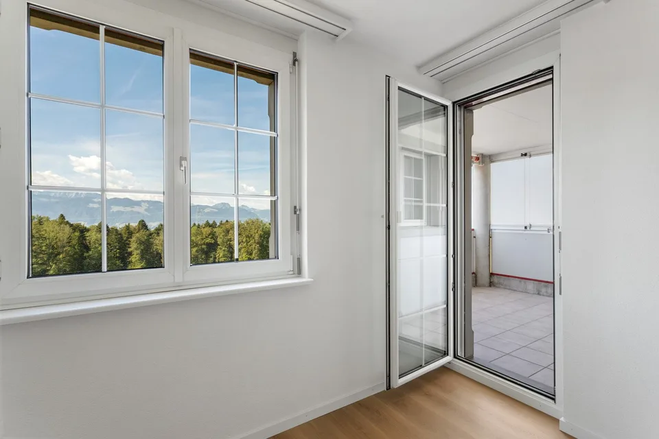 4.5-Zimmer mit TOP Aussicht und seitlicher Seesicht – photo 15 sur 24