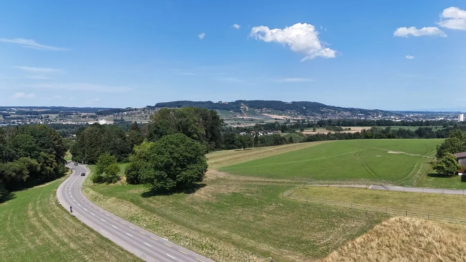 Neubau 5.5-Zi.-Doppeleinfamilienhaus an erhöhter Wohnlage mit Weitsicht in Amlikon-Bissegg (Haus A)