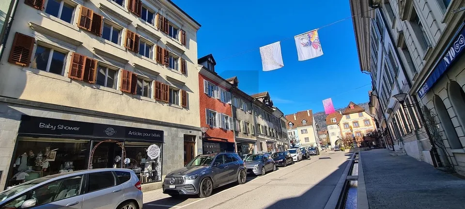 GRAND POTENTIEL IDÉALEMENT SITUÉE