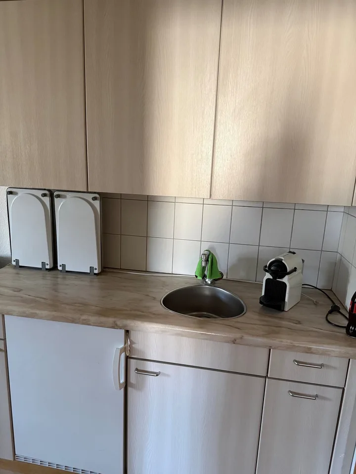 Möbliertes 1-Zimmer Studio in Niederweningen - ideal für Wochenaufenthalter
