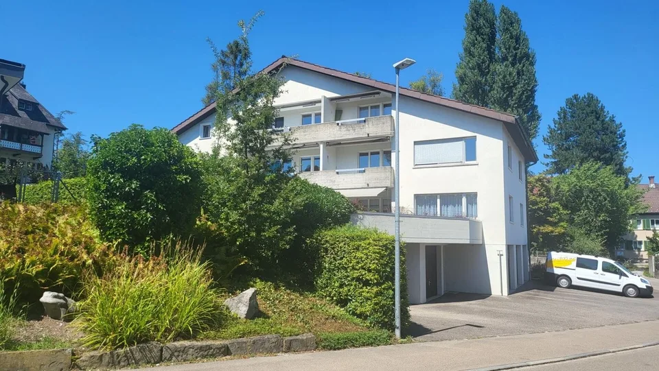 Aussenparkplatz zu vermieten