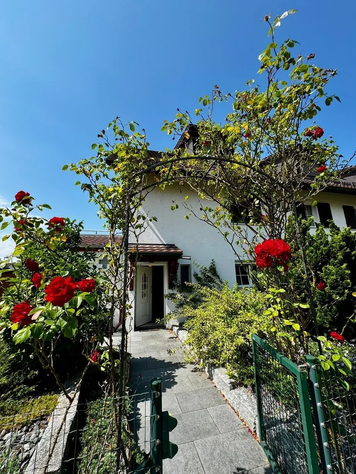 15mins from Zurich HB 2 rooms