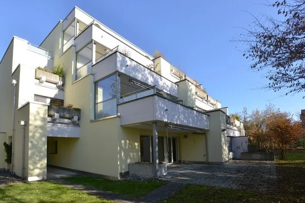 Einstellplätz zu vermieten