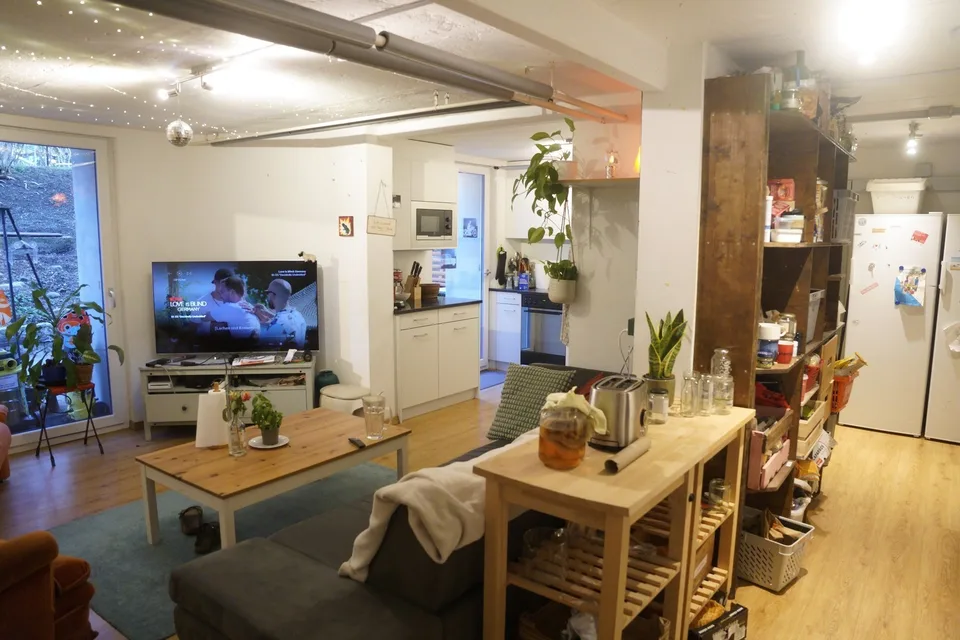 Freies Zimmer in Gross-WG in Oberi, Friedheimstrasse 29, 8404 Winterthur