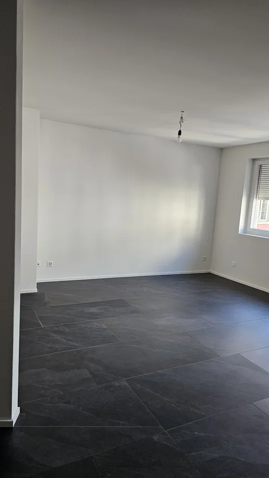 Rent a 30m² commercial in Zürich