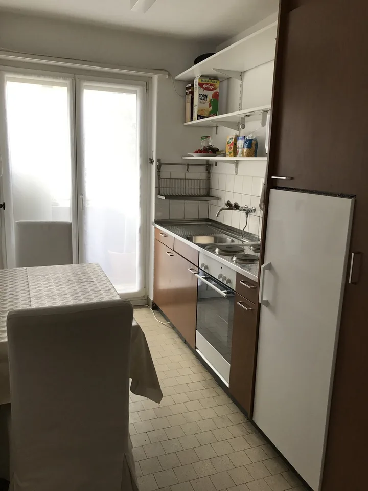 Möbliertes WG-Zimmer zu vermieten