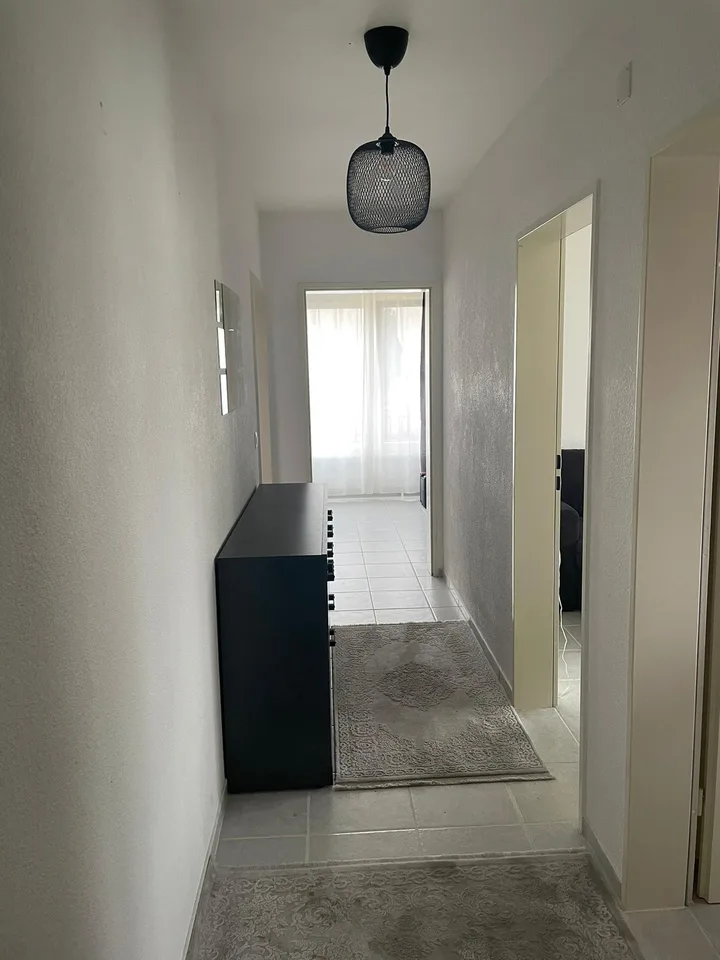 Attraktive 2.5-Zimmer-Attikawohnung mit grosser Terrasse