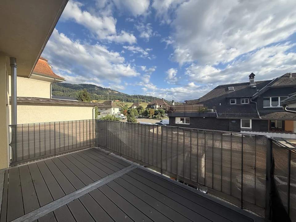 Grosszügige sowie helle 2.5 -Zimmerwohnung in Oberdiessbach
