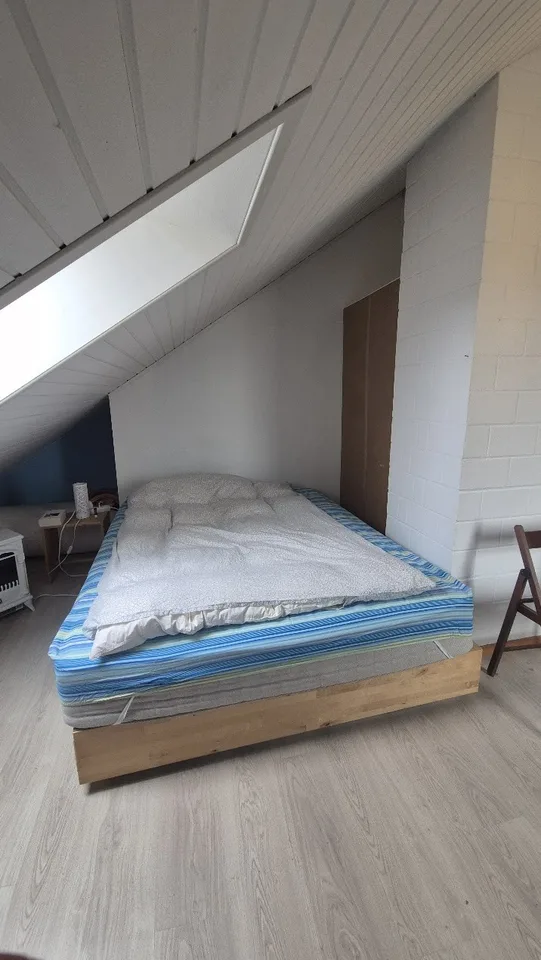 Dachnzimmer in 4.5 Zi. Reihenhaus