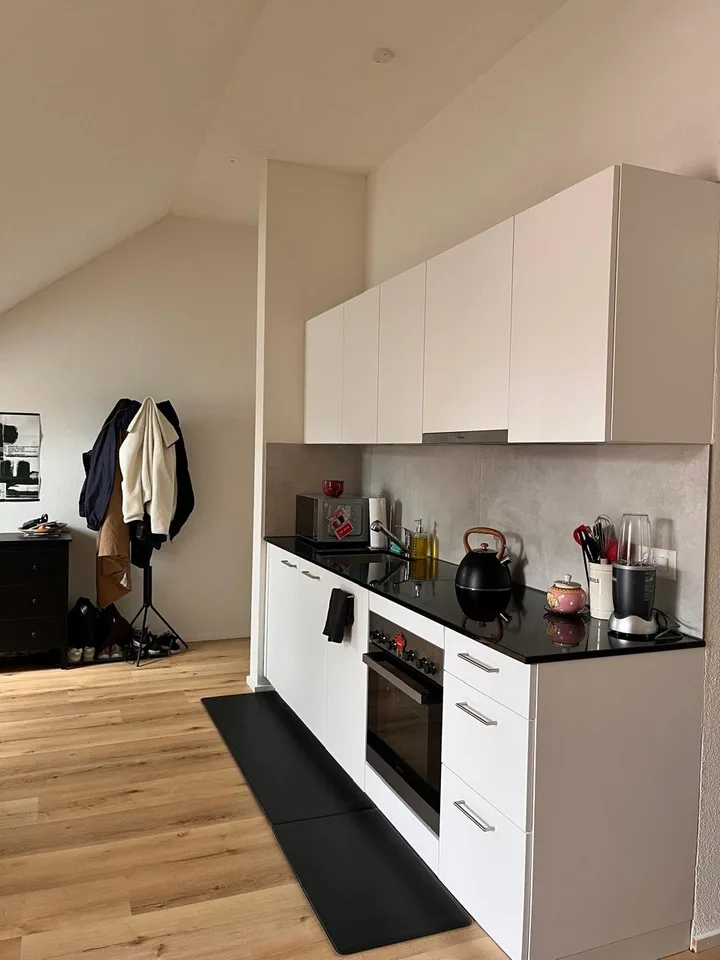 Charmante 1.5-Zimmer-Dachwohnung an ruhiger Lage in Bern