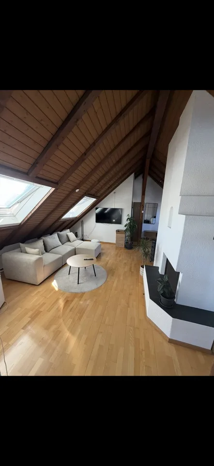 Nachmieter gesucht – Helle 2.5-Zimmer-Dachwohnung in Amriswil