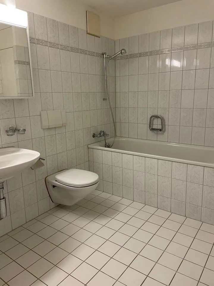 helle 3.5 Zimmer Wohnung
