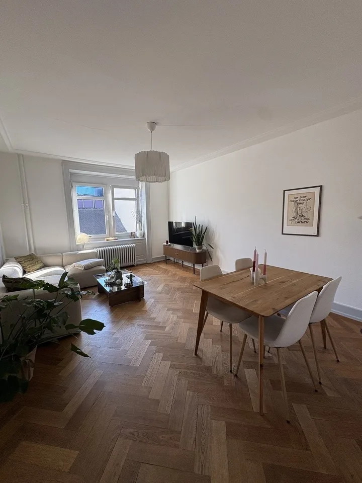 Shared room 2 minutes from Zurich HB