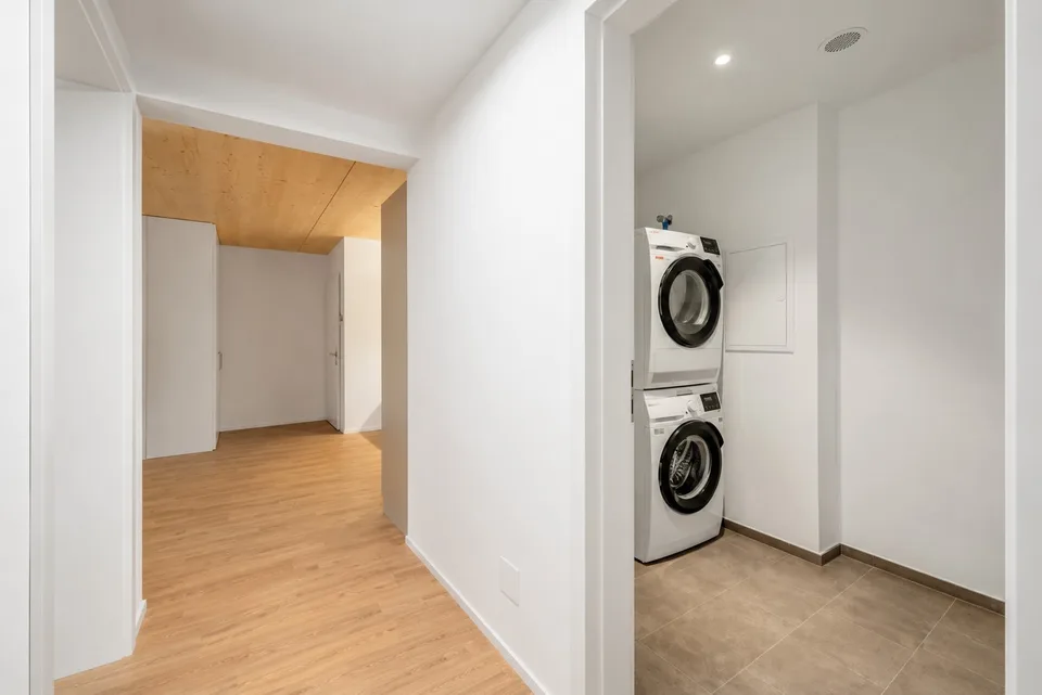 Moderne und helle Wohnung an zentraler Lage