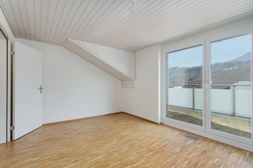 Hochwertige Dachwohnung mit Weitblick