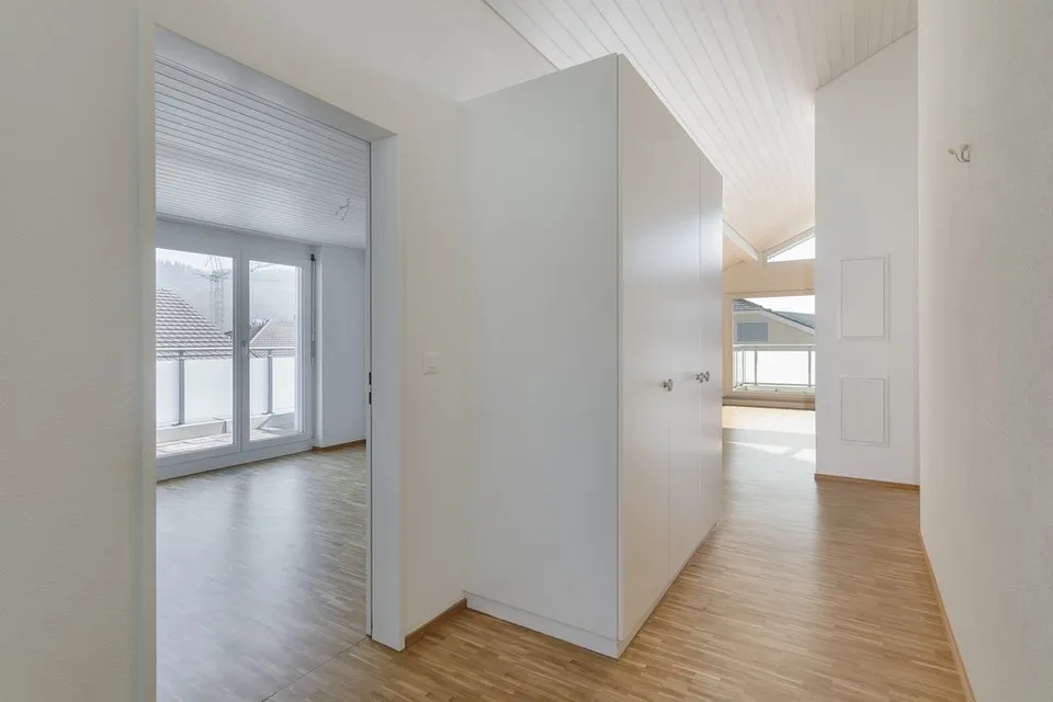 Hochwertige Dachwohnung mit Weitblick