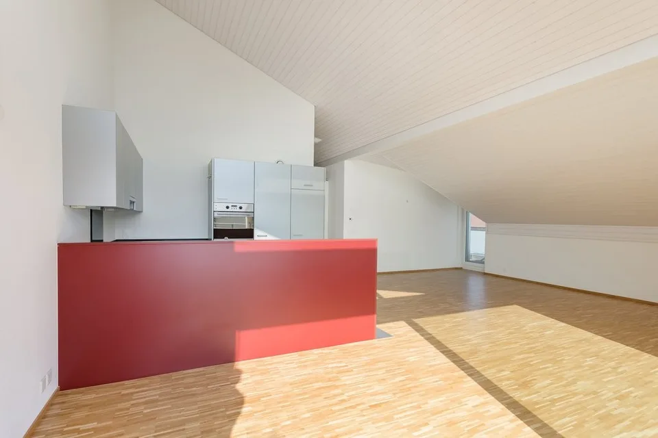 Hochwertige Dachwohnung mit Weitblick