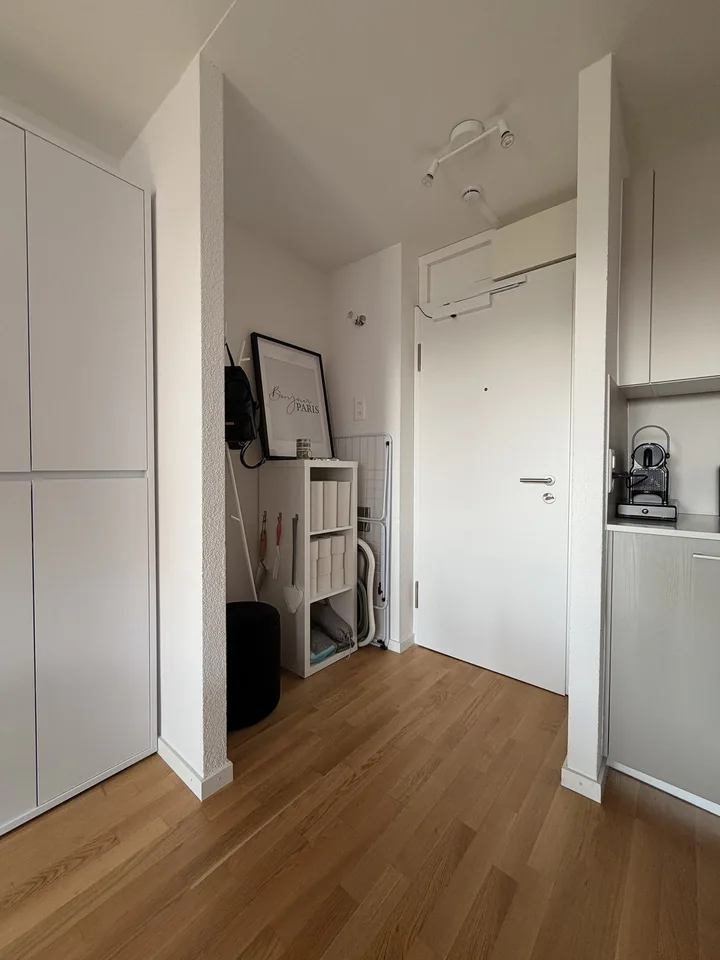 Gemütliche 2-Zimmer-Wohnung mit Balkon und toller Aussicht in Spreitenbach