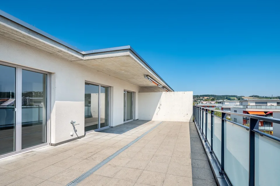 Traumhafte Attika-Wohnung mit grosszügiger Terrasse!