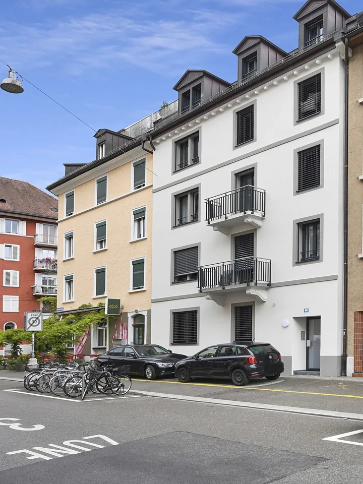 Wohnen, wo Zürich lebt: Stilvolle 1.5-Zimmer-Wohnung in Wiedikon