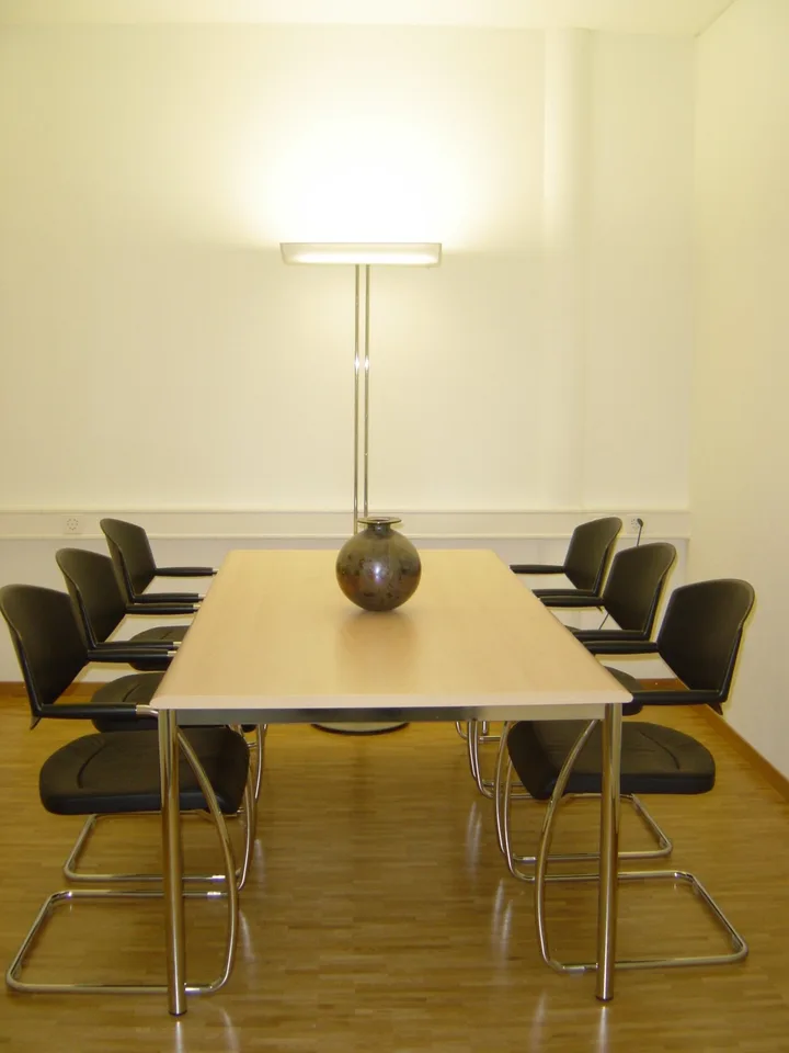 Einzelbüro CHF 640 exkl. NK