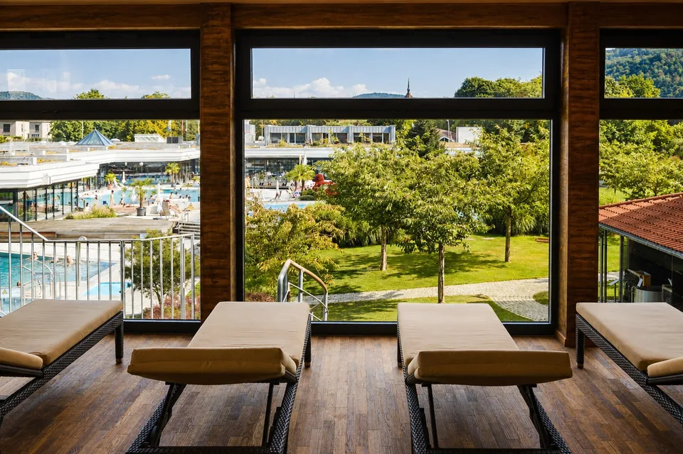 Un luogo di vita che si prenota normalmente solo per vacanze, direttamente accanto al Thermalbad Bad Zurzach