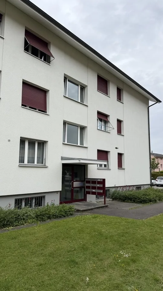 Garagenbox zu vermieten in Bassersdorf