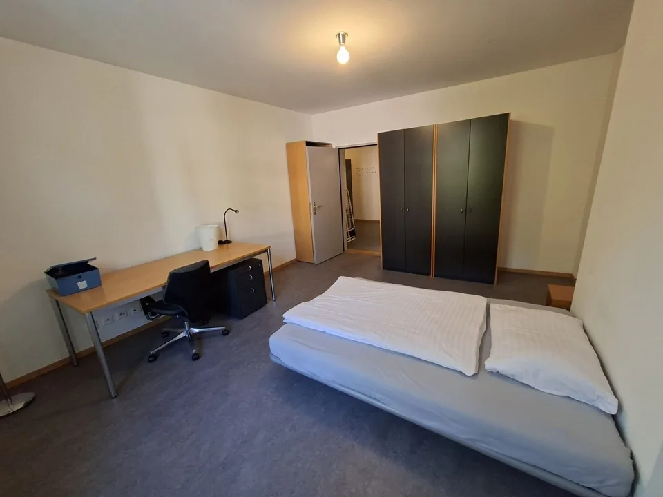 möbliertes, helles WG-Zimmer - zentral, modern und alles inklusive, 3.OG Zimmer Nr. 3