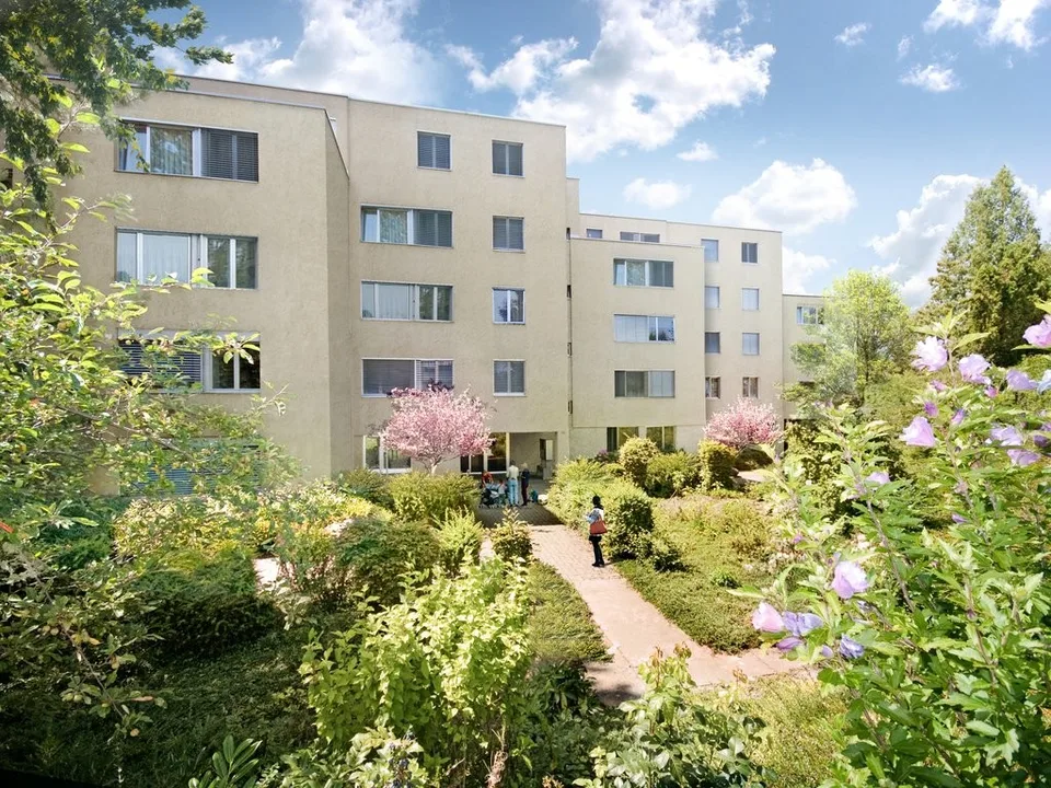Aussen-Abstellplatz zu vermieten