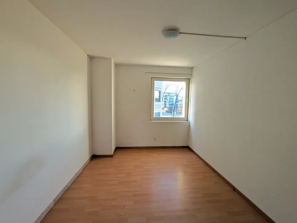 Büro-Wohnatelier mit Küche/WC/Dusche ab 1.12.2026 im BLOCK31