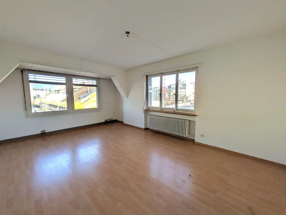 Büro-Wohnatelier mit Küche/WC/Dusche ab 1.12.2026 im BLOCK31