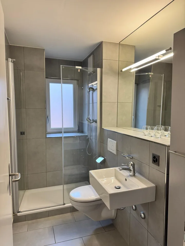 3 Zimmer in 3er WG an bester Lage direkt beim Sihlcity zu vermieten
