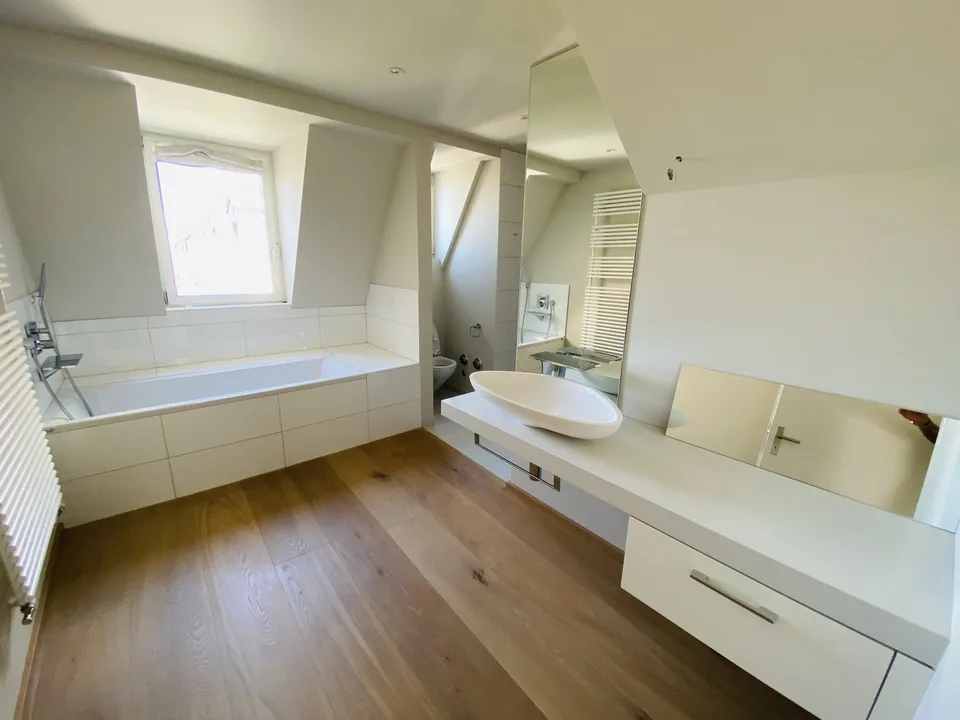 Unique Penthouse-Maisonette mit privatem Liftzugang & traumhafter Sonnenterrasse