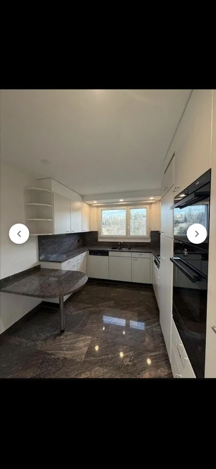 Exklusive 4.5-Zimmer-Attikawohnung mit Lift direkt in die Wohnung