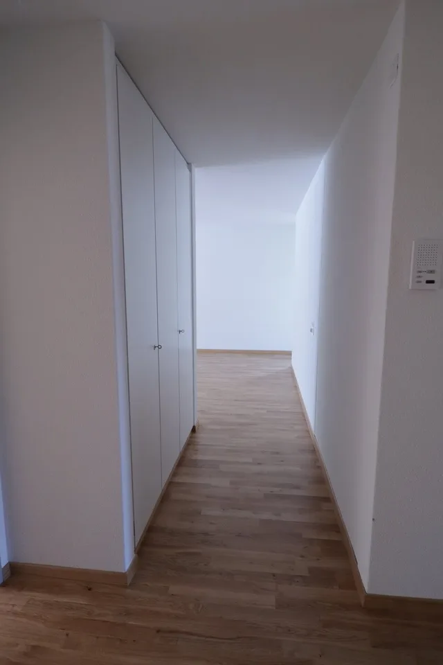 4 1/2-Zimmerwohnung im 1. OG mit Balkon