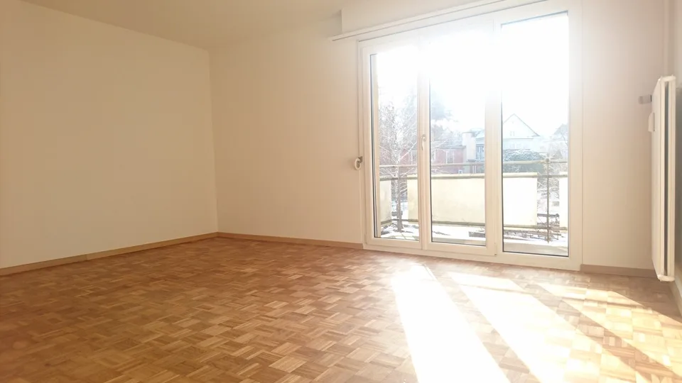 Helle 4-Zimmerwohnung mit Balkon im Dorfkern von Gelterkinden