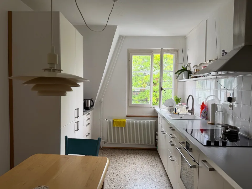 2 Möblierte Zimmer in stilvoller Altbauwohnung in Allschwil – Nähe Basel