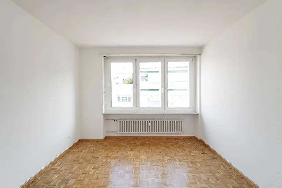 Living near the lively Burgfelderplatz