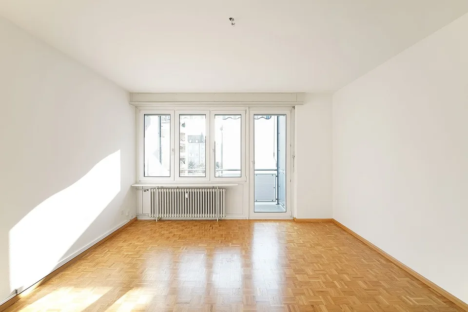 Living near the lively Burgfelderplatz