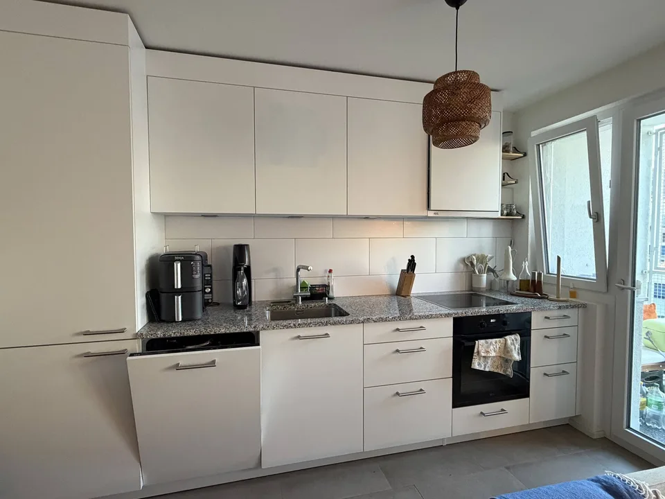 Modern 2.5-room apartment near Basel SBB | Balcony | Lift
