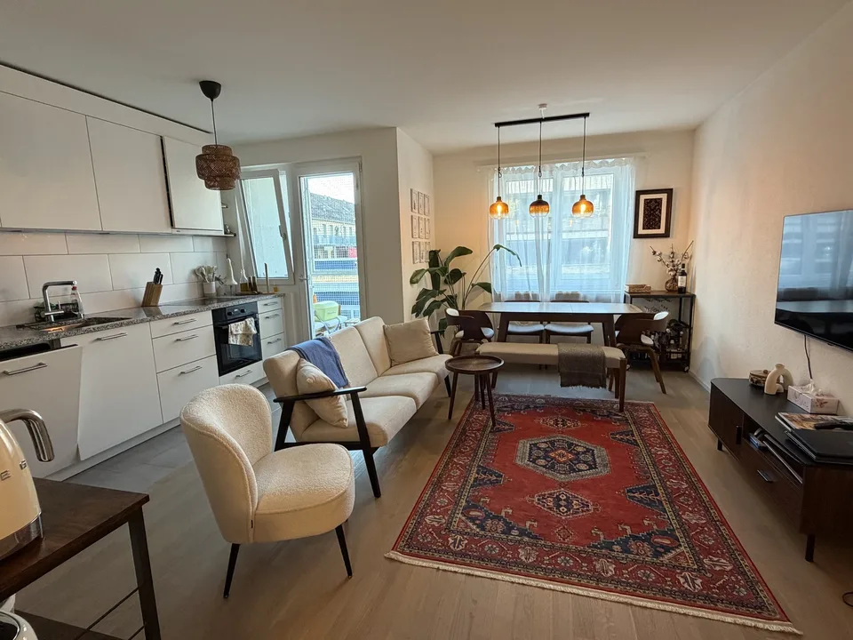 Modern 2.5-room apartment near Basel SBB | Balcony | Lift