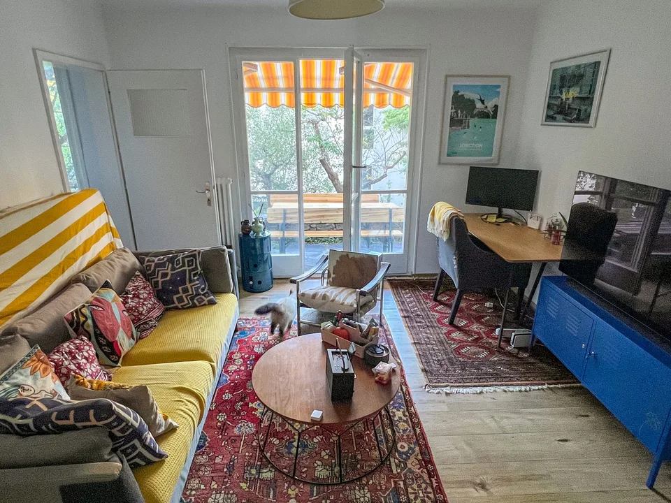 Chambre à louer dans magnifique maison avec jardin