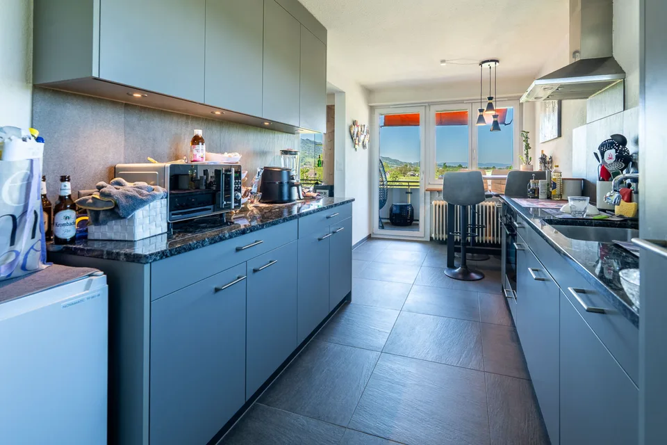 Helle 3.5-Zimmerwohnung mit Balkon und Weitblick