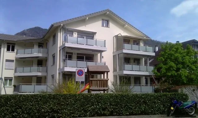 Moderne 4.5-Zi-Wohnung, zentral, Seenähe